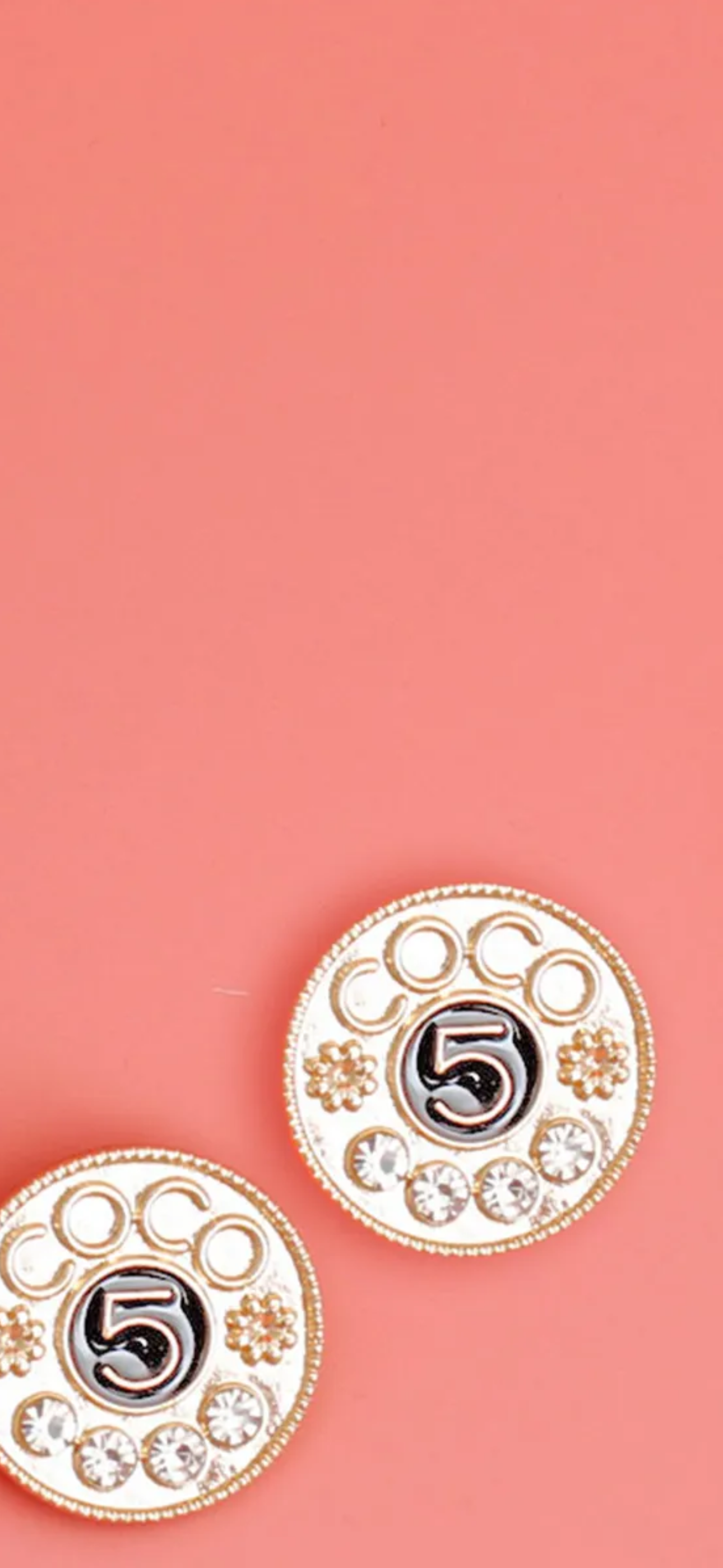 Round # 5 Gold & Black Studs