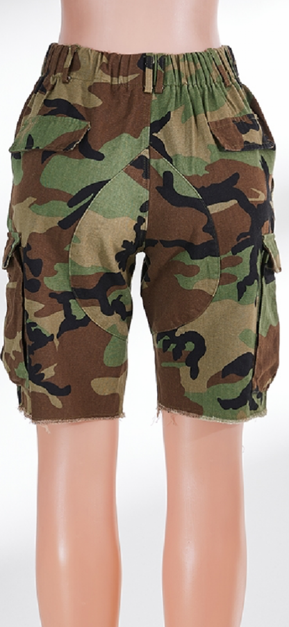 Cargo Knee Lenghth Camo Shorts